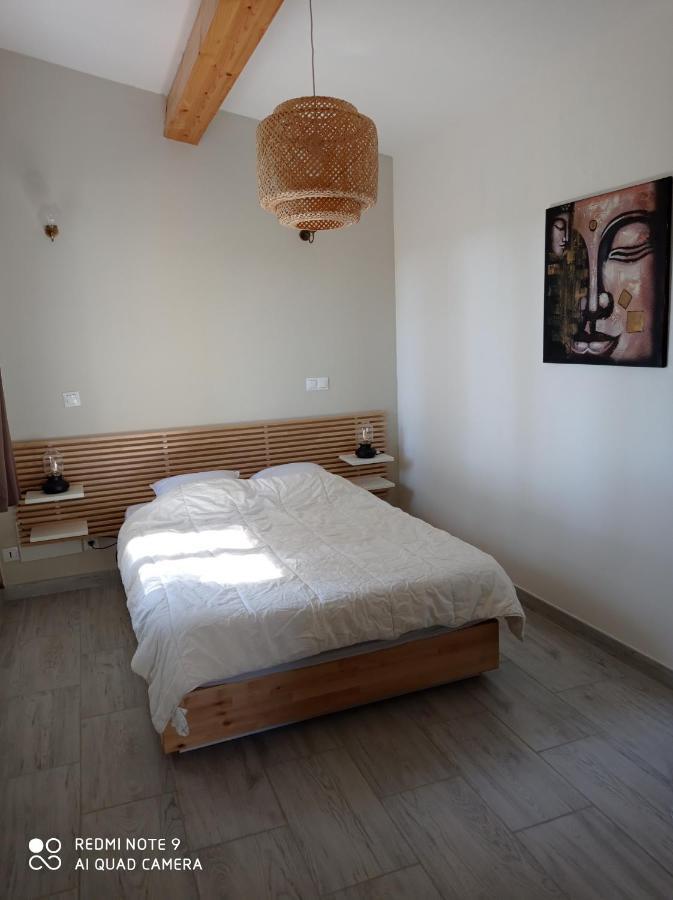 Agreable Appartement Au Calme Villeneuve  Buitenkant foto